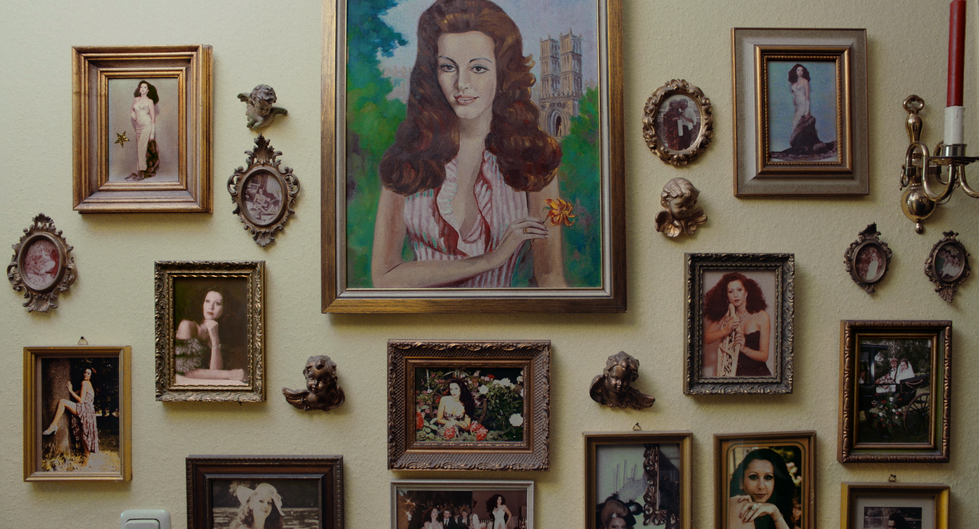 Angelique - Still 1