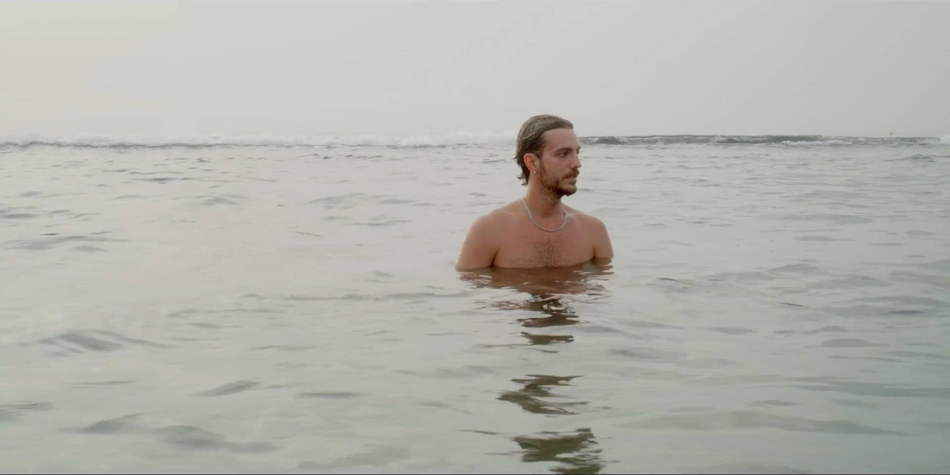 Todos contra mí. - Still 1