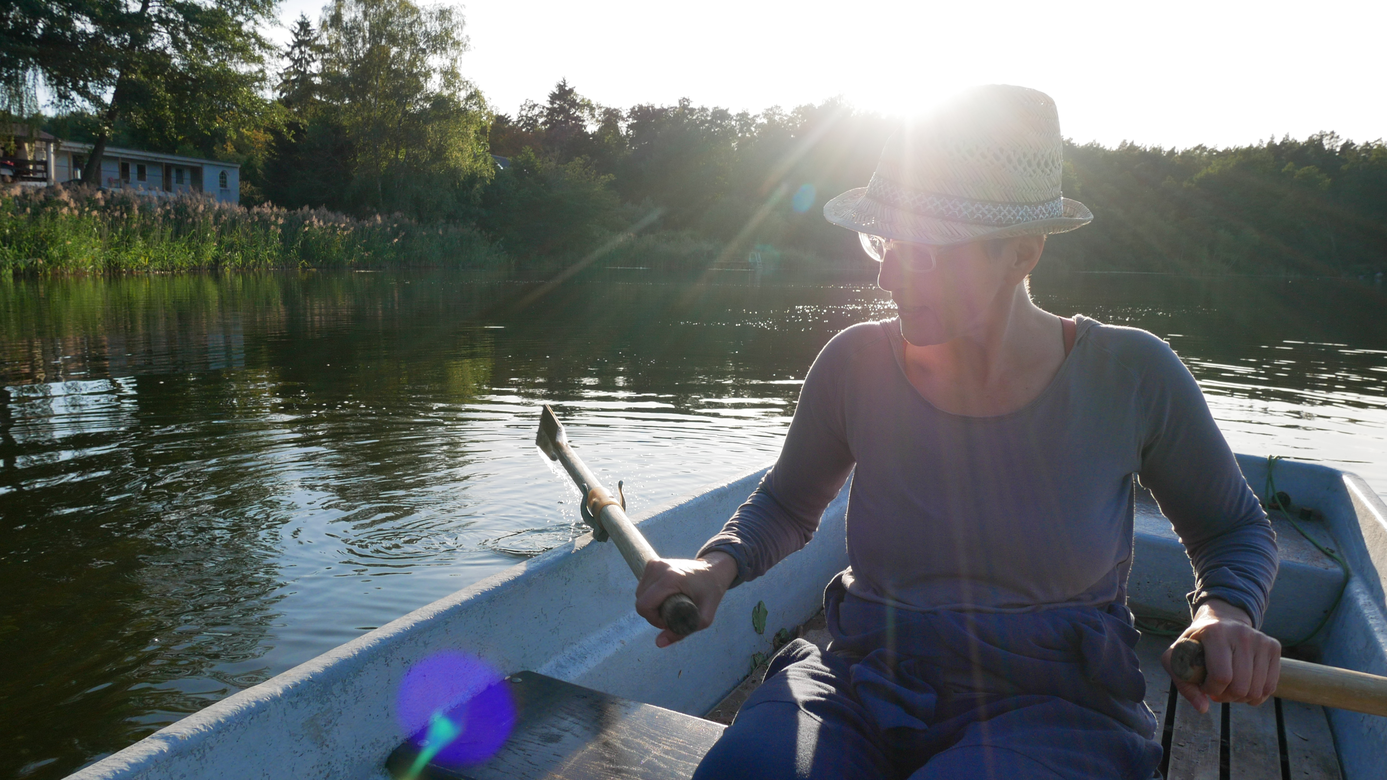 Knochen auf Urlaub - Still 1