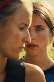 What the fuck is going on between us, fuck? - Poster 1