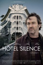 Hôtel silence - Poster 1
