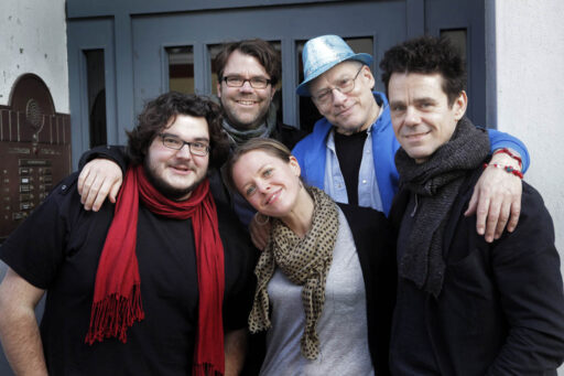 Rosakinder - Still 8