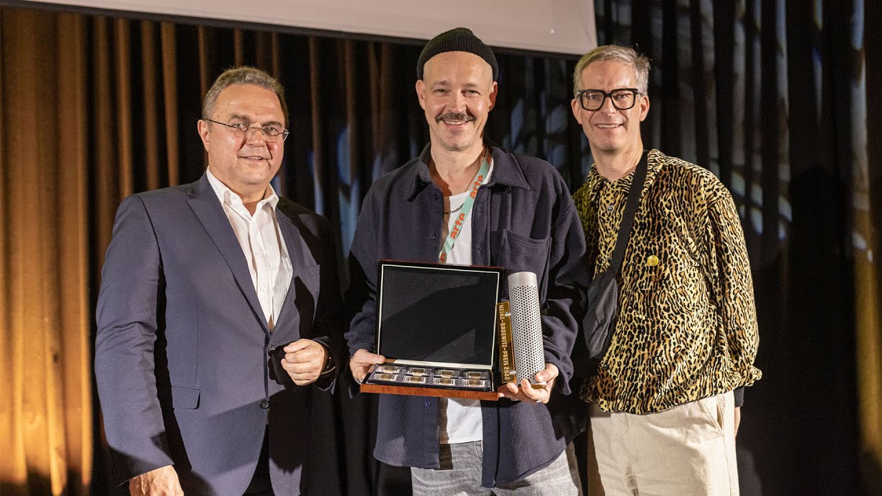 Hof GoldPrize goes to Karsten Dahlem for CRASH Hof International