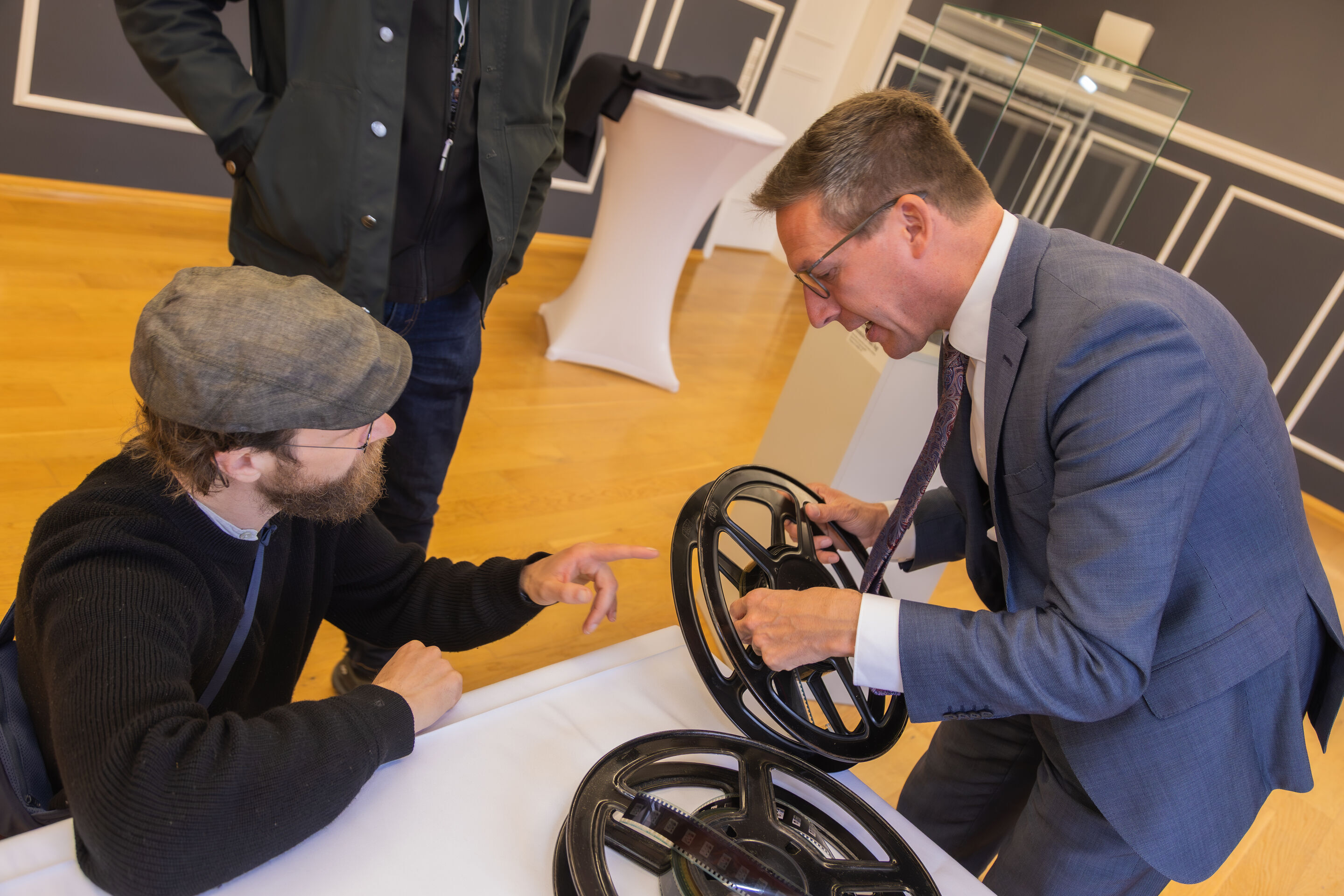 2025 Robert Gwisdek 02