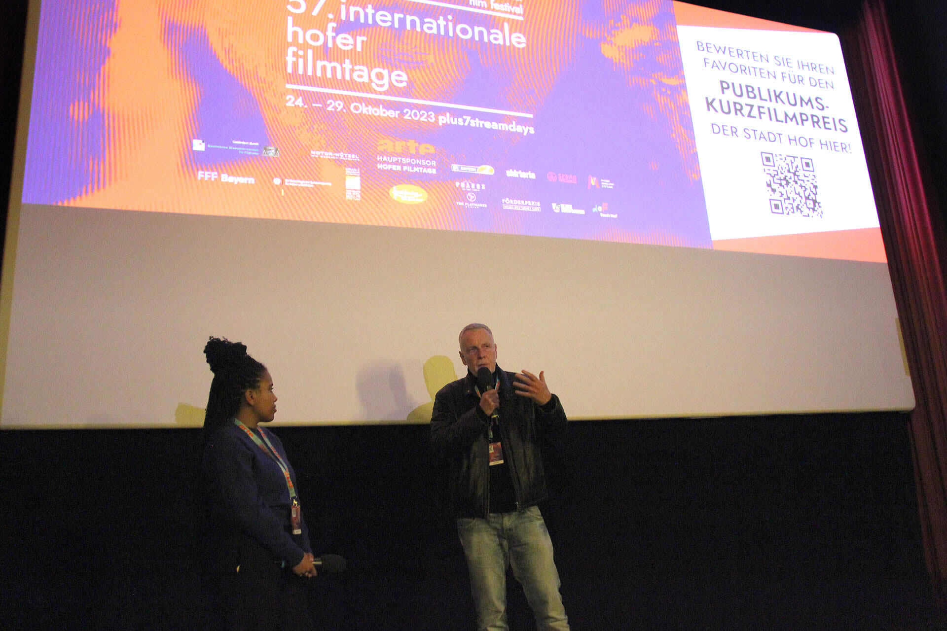 HoF 2023: Regisseur Jochen Hick bei der Premiere von QUEER EXILE BERLIN