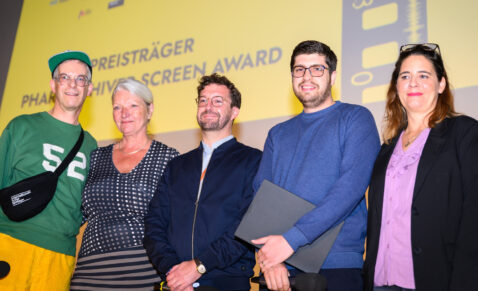 Der Pharos Shiver Screen Award 2022 geht an BI ROYA / WITHOUT HER von Arian Vazirdaftari