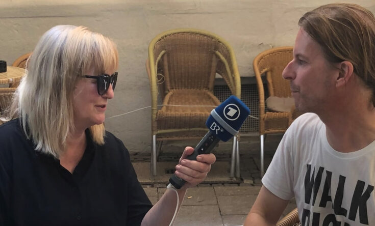 Martina Boette-Sonner im Gespräch mit Thorsten Schaumann. Foto: BR